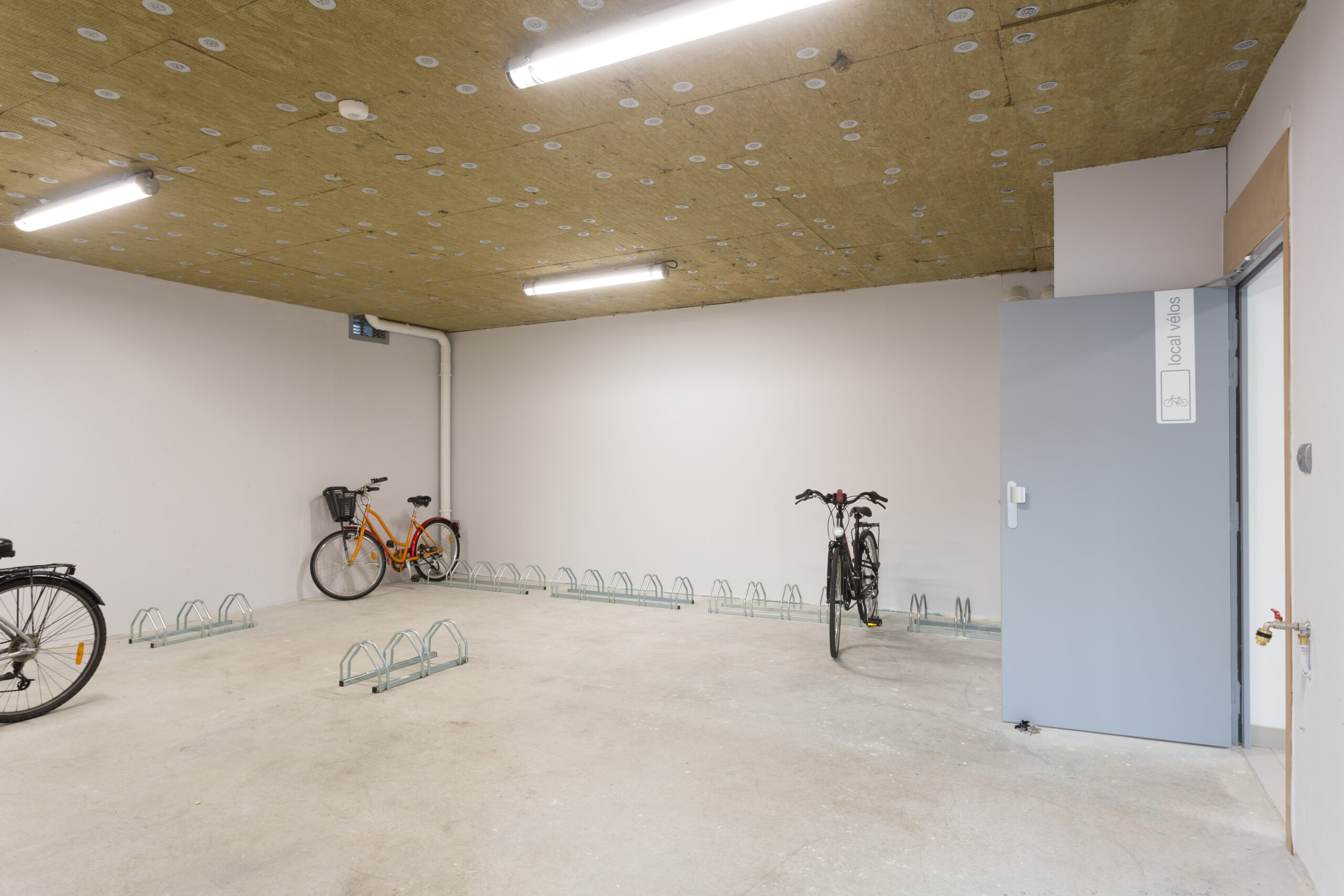 Charles Foyer — 2/3